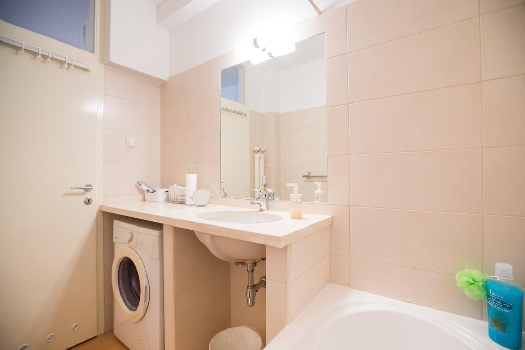 Apartman Kris Загреб Экстерьер фото